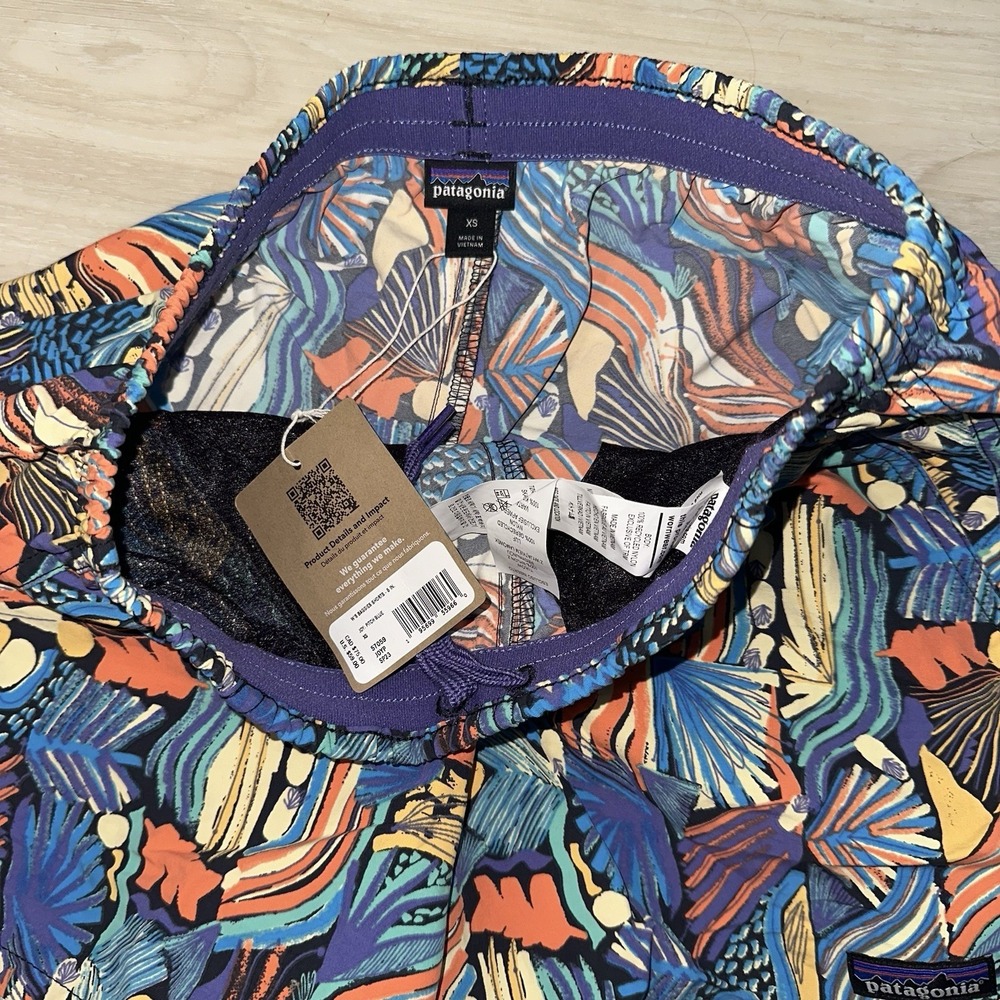 $59 PATAGONIA Baggies Shorts 5" Women's Size XS Pitch Blue Palms Trees EUC - Picture 3 of 5